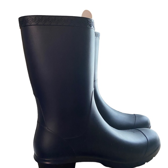 Ugg Sienna Matte Rain Boots Blue size 6 - Picture 2 of 9